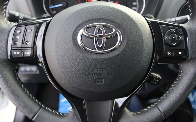 Toyota Yaris cena 57900 przebieg: 61000, rok produkcji 2020 z Margonin małe 436